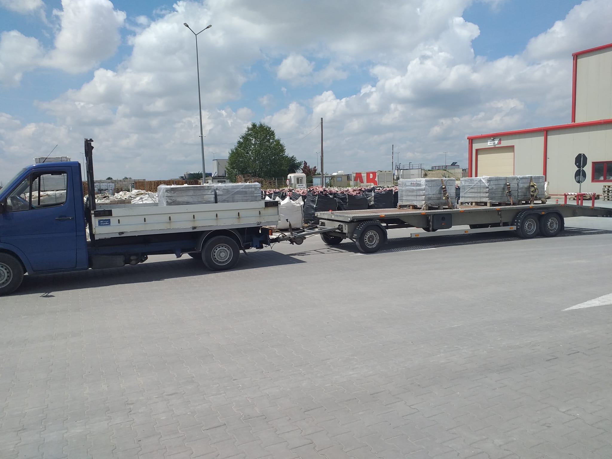 Transport național de materiale